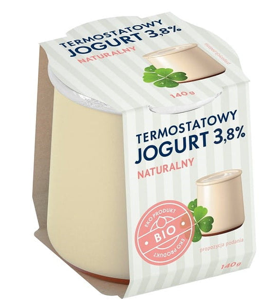 Natürliches Thermostat-Joghurt von YÖMLEKO, Bio, 3,8 % Fett, 140 g Becher mit cremiger Konsistenz.