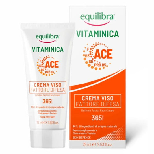 Vitaminica Gesichtscreme von EQUILIBRA in 75 ml Tube, mit feuchtigkeitsspendender Textur und angenehmem Duft, auf einem Schminktisch.