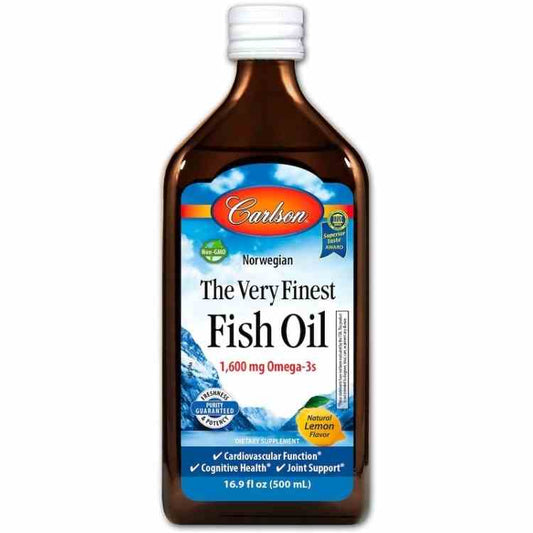 Flasche mit Carlson Labs Fischöl mit Zitronengeschmack, 500 ml, in einer transparenten Flasche auf weißem Hintergrund