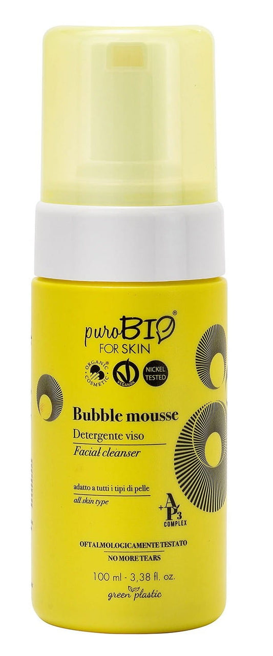 Gesichtsreinigungsschaum von PUROBIO in 100 ml Flasche, cremige Textur und sanfte Reinigung für die Haut.