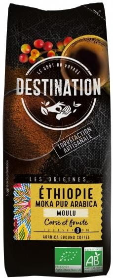 Gemahlener Äthiopien Awasas Kaffee von DESTINATION, 250g, bio-zertifiziert, in einer Packung auf einem Holztablett.