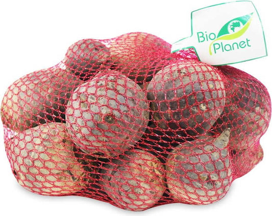 Frische, gewaschene rote Bete von BIO PLANET für Saft, biologisch, ca. 500 kg, zeigt rote Rüben mit grünen Blättern