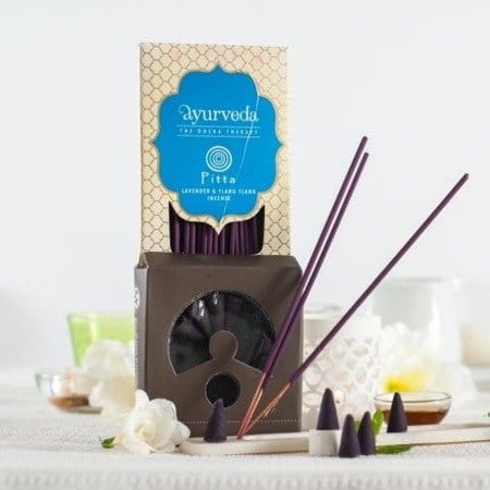 Aroma-Set für Pitta Dosha - Lavendel und Ylang - Ylang - SONG OF INDIA मुख्य छवि