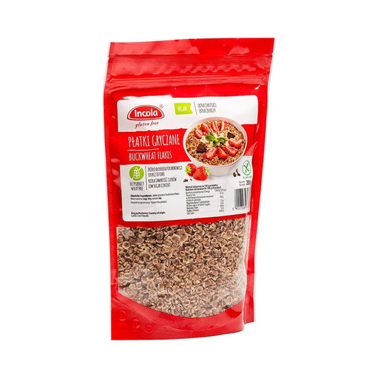 Glutenfreie Buchweizenflocken in 200 g Packung von GFS POLAND, Nahaufnahme der Flocken in einer Packung.