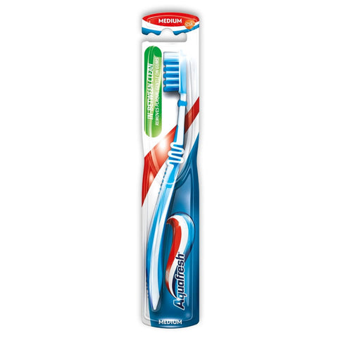 Zahnbürste dazwischen sauberes Medium
