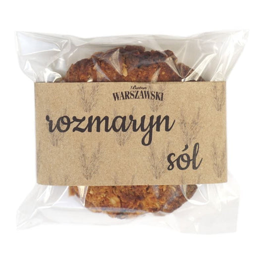 Knuspriger Rosmarin-Salz-Keks von BATON WARSZAWSKI, 60g, mit frischem Rosmarin und Meersalz, auf weißem Hintergrund