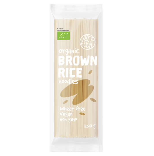 Braune Reisnudeln 250g von EKO DIET, vegetarische glutenfreie Reispasta, frisch und naturbelassen, in der Verpackung.