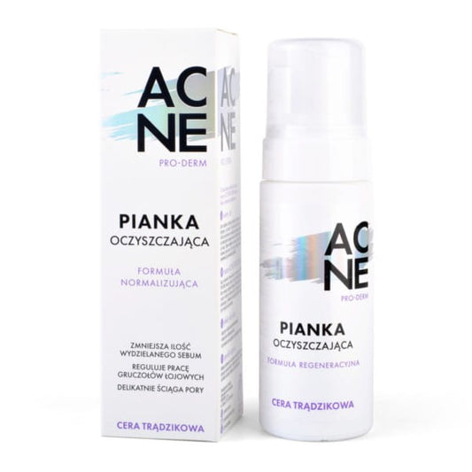 Dermaschaum gegen Akne von PROFARM, 150 ml, sichtbare Anwendung auf Gesicht mit schäumender Textur.