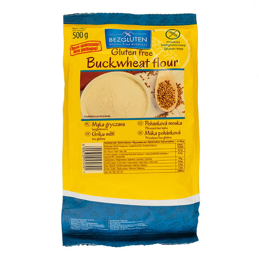Glutenfreies Buchweizenmehl von BEZGLUTEN in 500g Packung, feines Mehl für glutenfreie Backwaren, braune Verpackung.